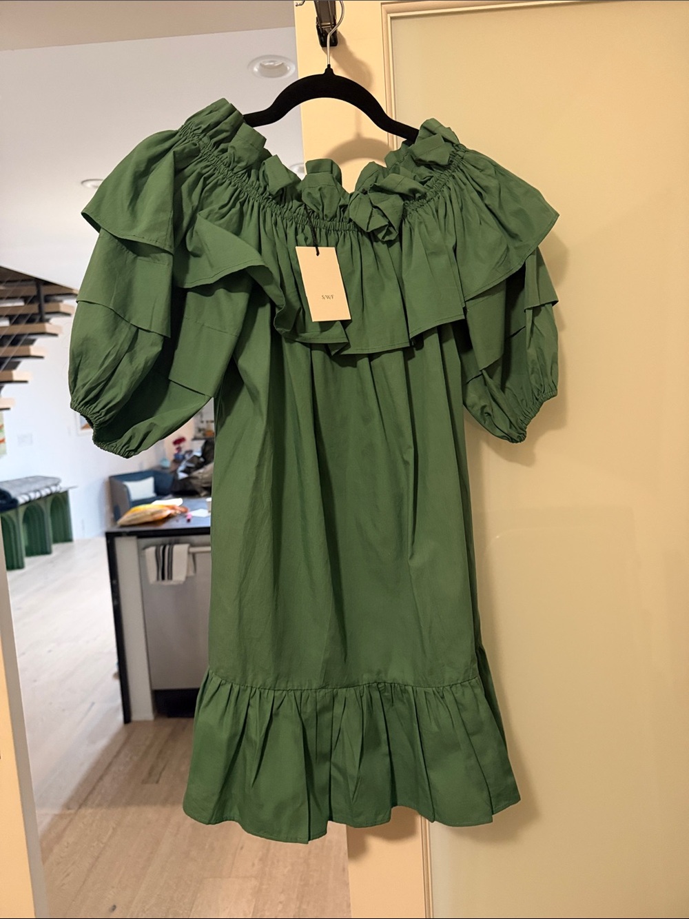 Voluminous Emerald Off-Shoulder Ruffle Mini Dress